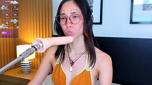 Chat +18 de doll_bella_ ao vivo