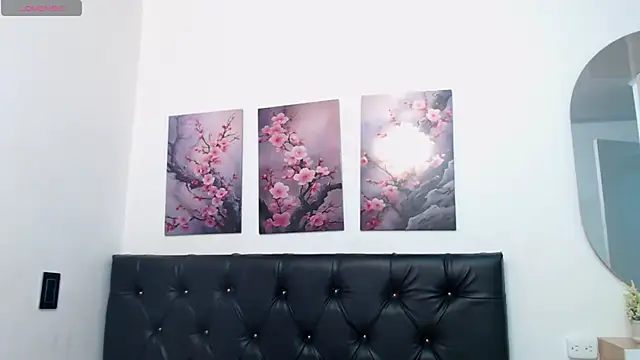 pinky_f00xのライブXXXチャット