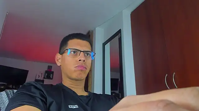 _John_Boy_ 即時 XXX 聊天