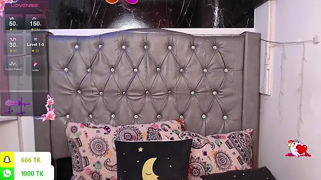 LAILAGUMMY's Live XXX Chat