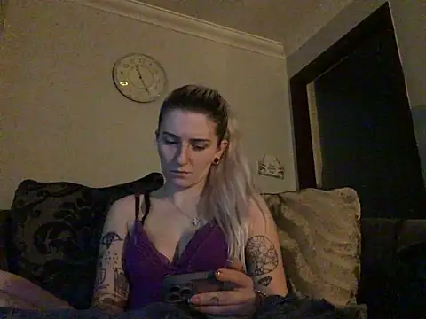 Chat XXX en directo de xxamyleighxx