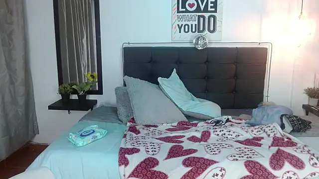 Chat +18 de Keyla01_ ao vivo