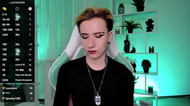 _Rein_ramm Adlı Modelin Canlı XXX Sohbeti