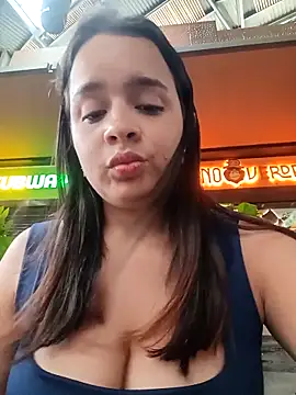 Julieth_hot-69 现场XXX聊天