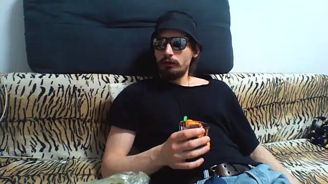 KaelNox webkamerás műsora