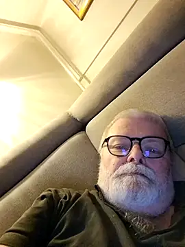 Chat +18 de petvarad ao vivo