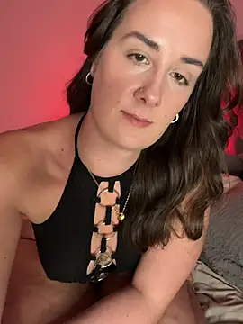 Chat XXX ao vivo de EllaMae