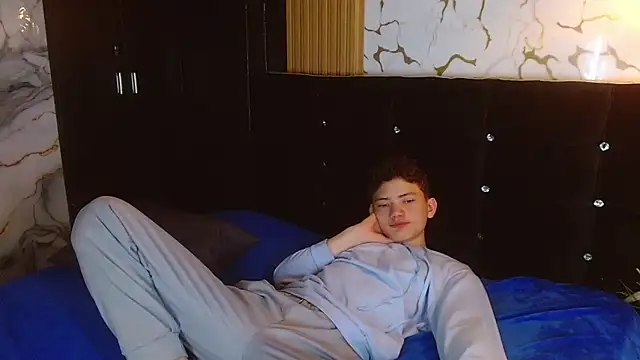 XXX chat uživo modela cruz_dante