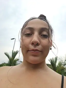 Czat XXX na żywo – VickyHoult