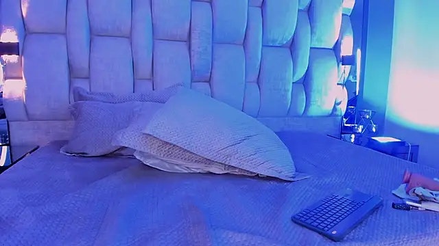 revenmiller_ Adlı Modelin Web Kamerası Şovu