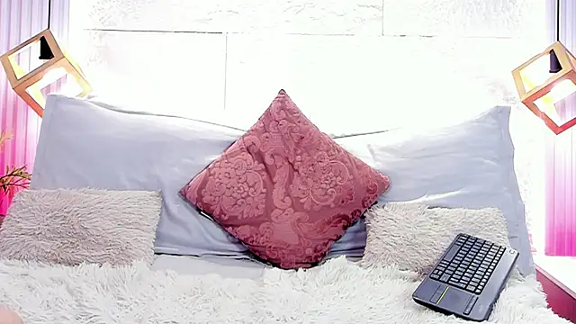 Chat +18 de sarah_salis_ ao vivo