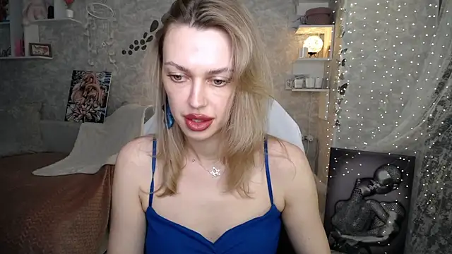 NickyAdamidi's Live XXX Chat