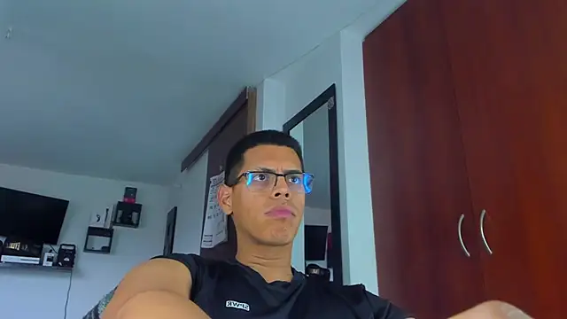 _John_Boy_ 即時 XXX 聊天