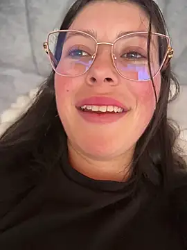 GiuliaBianchi Adlı Modelin Canlı XXX Sohbeti