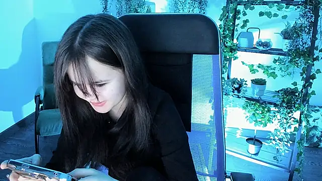 Elainebeness' Live XXX Chat