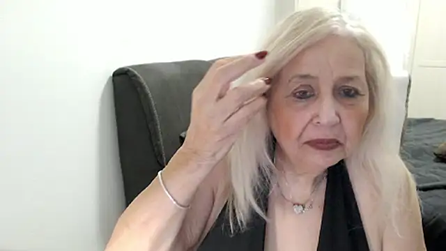 SusiLifeXXX's Webcam Show