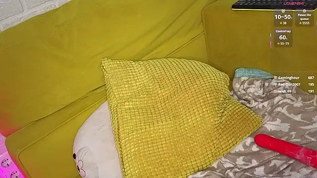 Pokazy przed kamerką – KateBleare