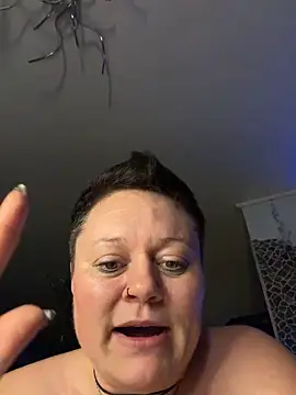 Hairyminka's Live XXX Chat