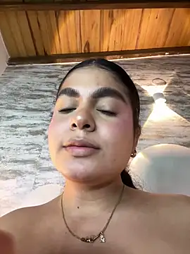 Yassy_vazquez: απευθείας συνομιλία ΧΧΧ