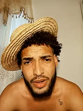 Utreh_n Live XXX chat