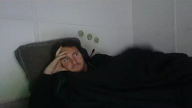 pbilip7787: διαδικτυακό σόου στην κάμερα