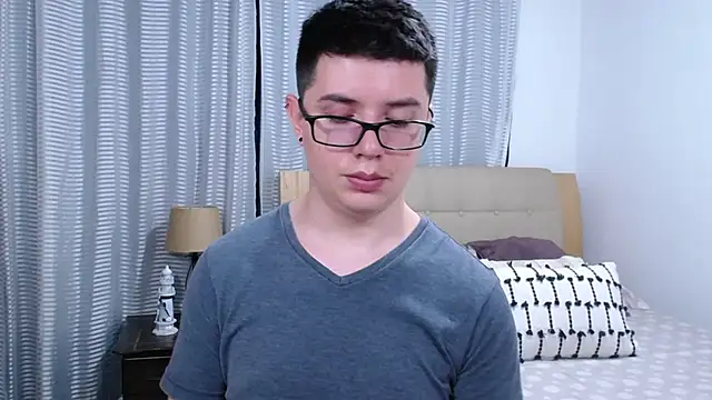 BlackFoXXX69n Live XXX chat