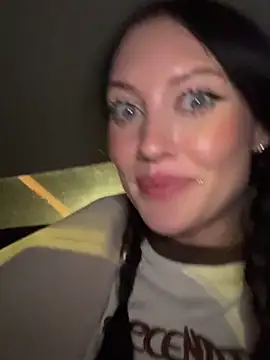 Melissa_crazy Adlı Modelin Canlı XXX Sohbeti