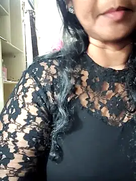 AMRUTHA-116 Chat XXX in diretta