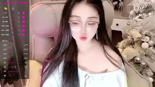 Monica-666888- 现场XXX聊天