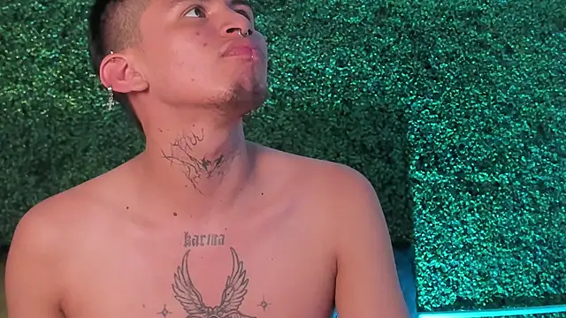 Star_blaze Webcamshow