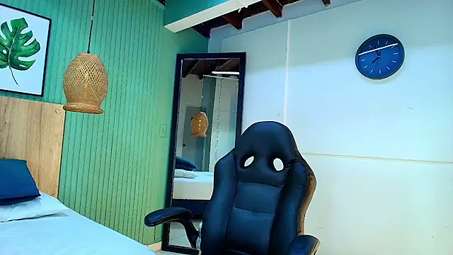 eva_colen50 即時 XXX 聊天