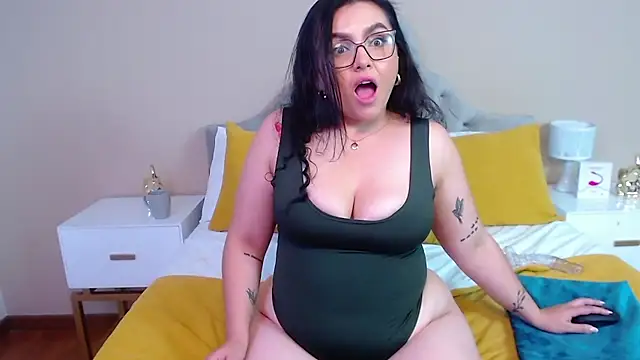 Chat +18 de AlmaraRouge ao vivo