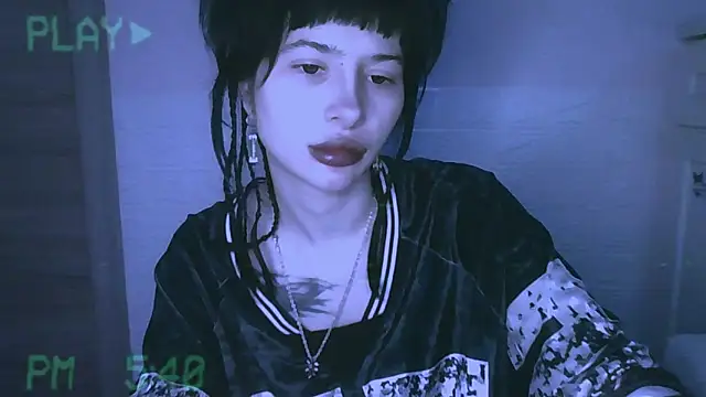 Chatroom XXX en direct de AllisonDeetz