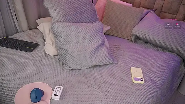 eimi_spacee: вебкам-шоу