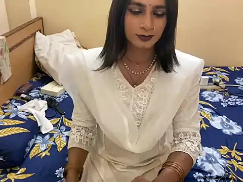 LuvLayla Pertunjukan Webcam