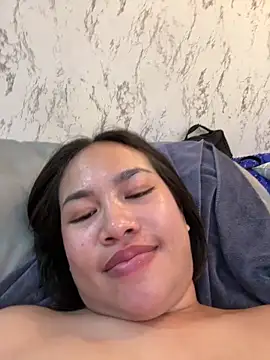 Ponthip Pertunjukan Webcam