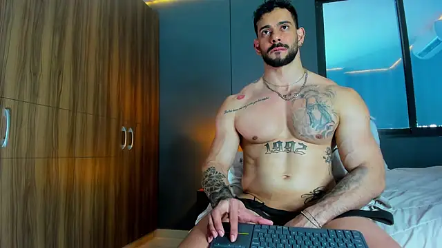 Chat +18 de massimo_visconti ao vivo