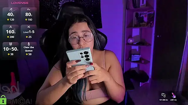 Онлайн чат XXX sweetcoralinee