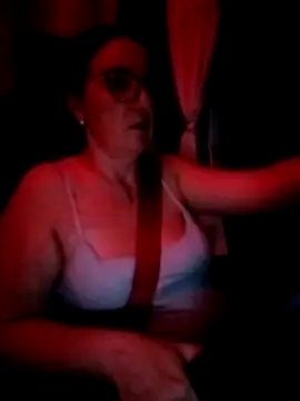 Онлайн чат XXX Milfa_nimfomana