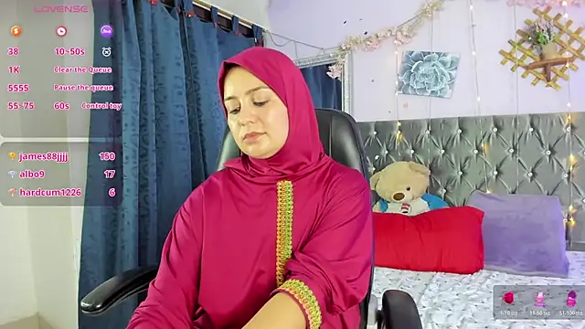 Онлайн чат XXX BadraSaadi