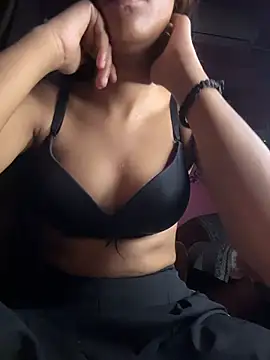 Chat XXX ao vivo de Your___Moonlight