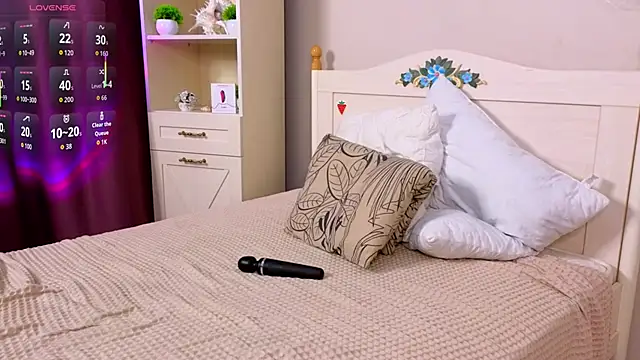 EddieChery's Live XXX Chat