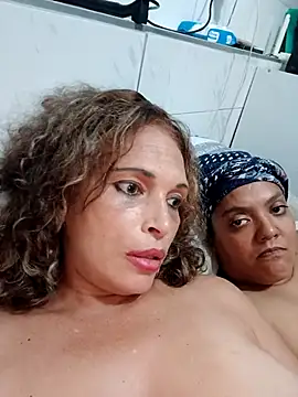 Онлайн чат XXX 2Juicy_pussy