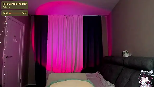 p1nkypaws Show Webcam