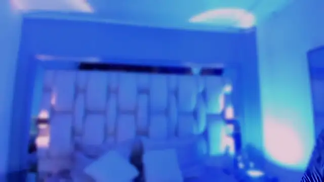 revenmiller_ Adlı Modelin Canlı XXX Sohbeti