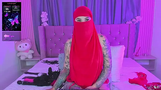 دردشة Nayla-Mouna الجنسية المباشرة