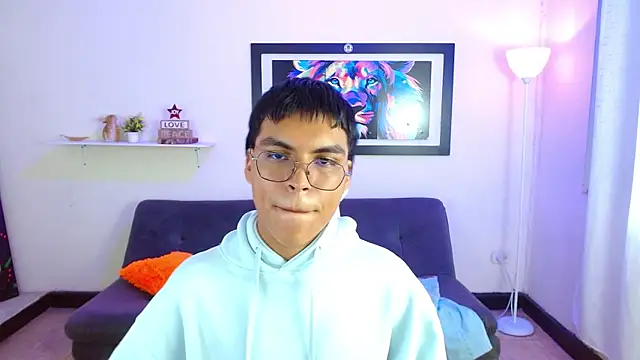 Maecum18のライブXXXチャット