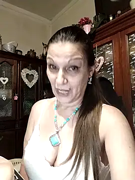 Melmamalhuda@xh's Live XXX Chat