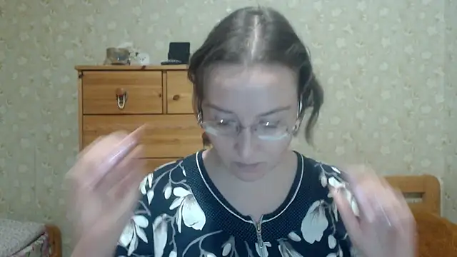 Smart_Rose's Live XXX Chat