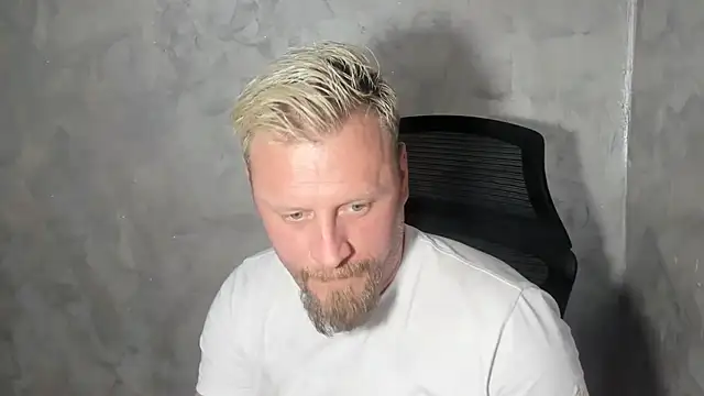 ALEX_BEAUTY2025のウェブカメラショー